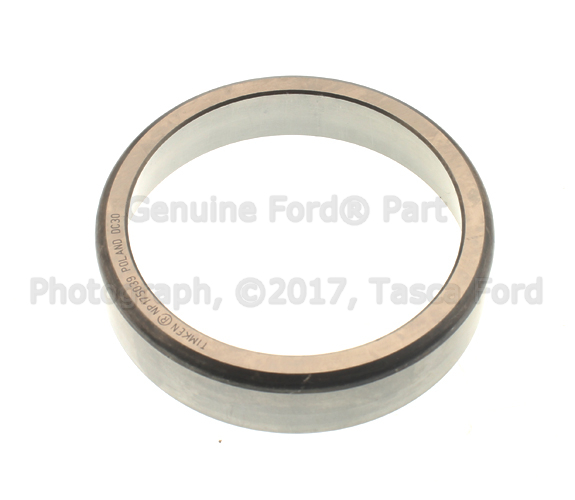 E5TZ4222A - Universals &amp; Rear Axle: Side Bearing Cup for Ford: E-250, E-250 Econoline, E-350 Club Wagon, E-350 Econoline, E-350 Econoline Club Wagon, E-350 Super Duty, E-450 Econoline Super Duty, E-450 Super Duty, E-550 Econoline Super Duty, Econoline Super Duty, Excursion, F-150, F-150 Heritage, F-250, F-250 HD, F-250 Super Duty, F-350, F-350 Super Duty, F-450 Super Duty, F-550 Super Duty, F-Super Duty | Lincoln: Mark LT Image