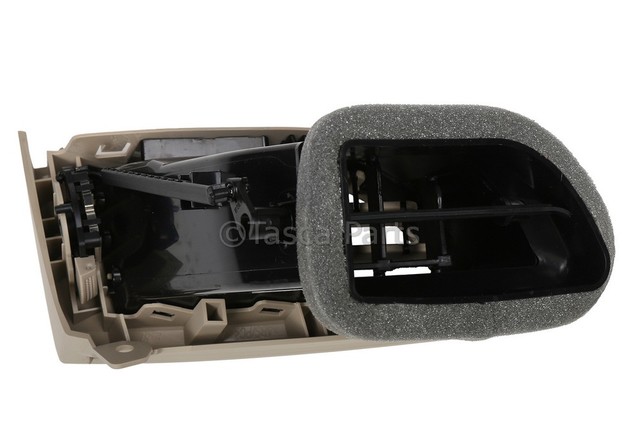 15828134 - : Cover for Chevrolet: HHR Image