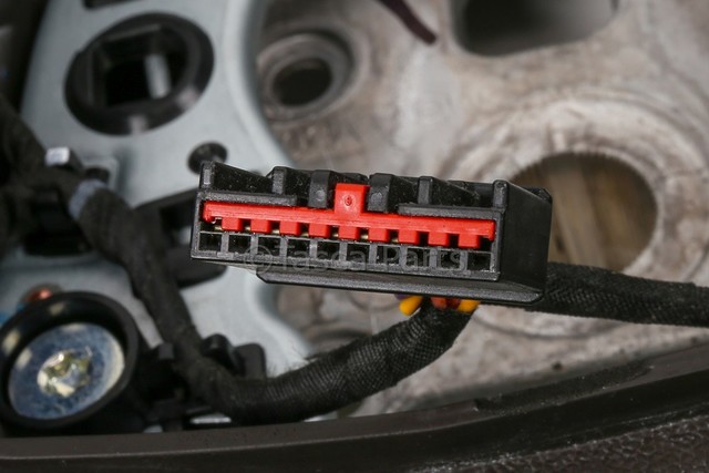 22846334 - Steering: Steering Wheel for Buick: LaCrosse Image