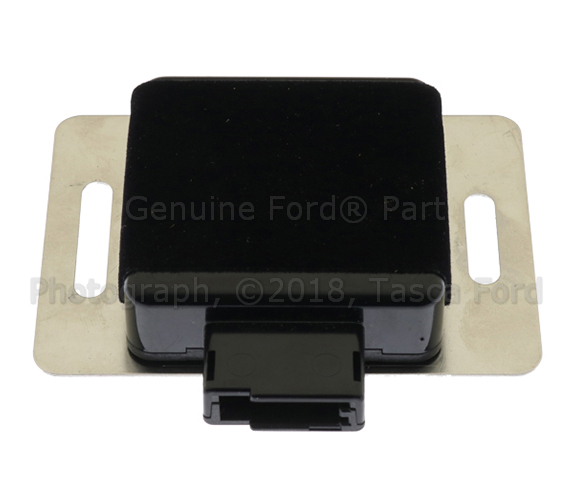 DA8Z10E893D - Body: GPS Antenna for Ford Image