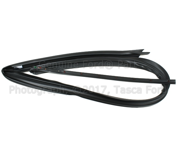 9C3Z2651223A - Body: Weatherstrip for Ford: F-250 Super Duty, F-350 Super Duty, F-450 Super Duty, F-550 Super Duty Image
