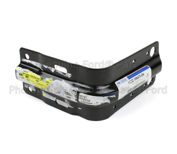 YC3Z16N470BA - Body: Running Board Mounting Bracket for Ford: Excursion, F-250 Super Duty, F-350 Super Duty, F-450 Super Duty, F-550 Super Duty Image