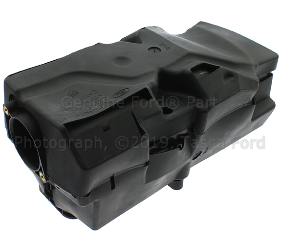 4L3Z9424AA - Engine: Intake Manifold for Ford: E-150, E-150 Club Wagon, E-250, Expedition, F-150, F-150 Heritage Image