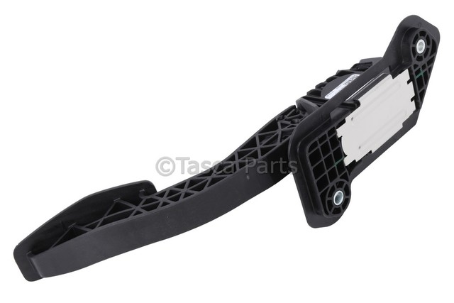 84024307 - Fuel System: Pedal Travel Sensor for Cadillac: Escalade, Escalade ESV | Chevrolet: Silverado 1500, Silverado 1500 LTD, Silverado 2500 HD, Silverado 3500 HD, Suburban, Tahoe | GMC: Sierra 1500, Sierra 1500 Limited, Sierra 2500 HD, Sierra 3500 HD, Yukon, Yukon XL Image