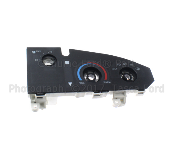 F8UZ18549AA - HVAC: Dash Control Unit for Ford: E-150, E-150 Econoline, E-150 Econoline Club Wagon, E-250, E-250 Econoline, E-350 Econoline, E-350 Econoline Club Wagon, E-350 Super Duty Image