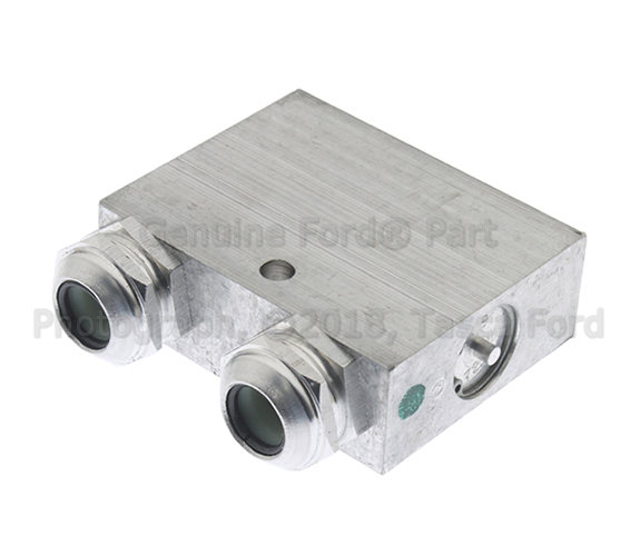 AT4Z7H322A - Cooling System: Valve for Ford: Edge, Flex, Taurus | Lincoln: MKS, MKT, MKX Image