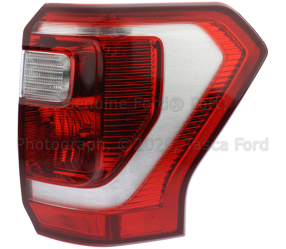 2018-2021 Ford Expedition Tail Light Assembly - Passenger Side (RH