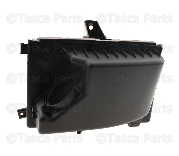 8649673 - Engine: Air Cleaner Assembly for Volvo Image