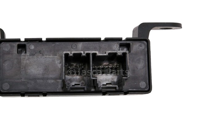 22744241 - Electrical: Module for Cadillac: Escalade, Escalade ESV, Escalade EXT | Chevrolet: Avalanche, Silverado 1500, Silverado 2500 HD, Silverado 3500 HD, Suburban 1500, Suburban 2500, Tahoe | GMC: Sierra 1500, Sierra 2500 HD, Sierra 3500 HD, Yukon, Yukon XL 1500, Yukon XL 2500 Image