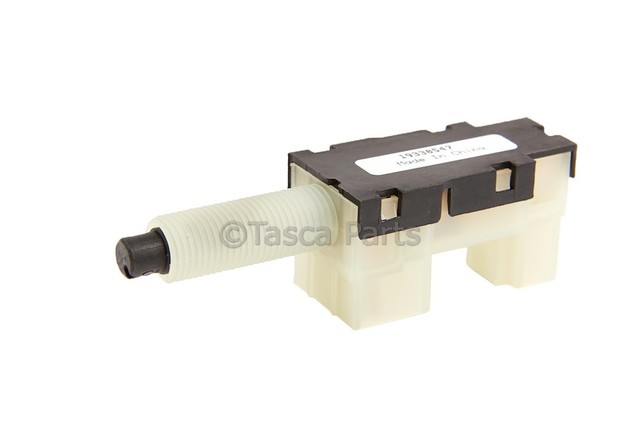 19330547 - Electrical: Brake Light Switch for Buick: Century, Electra, LeSabre, Reatta, Regal, Riviera, Roadmaster, Skylark | Cadillac: Brougham, DeVille, Eldorado, Fleetwood, Seville | Chevrolet: Beretta, Camaro, Caprice, Cavalier, Celebrity, Commercial Chassis, Corsica, Corvette, El Camino, Impala, Lumina APV, Monte Carlo, P30, S10, S10 Blazer | GMC: Caballero, Jimmy S15, P3500, S15 | Oldsmobile: 98, Achieva, Custom Cruiser, Cutlass Calais, Cutlass Ciera, Cutlass Cruiser, Cutlass Salon, Cutlass Supreme, Delta 88, Silhouette, Toronado | Pontiac: 6000, Bonneville, Grand Am, Grand Prix, Parisienne, Sunbird, Trans Sport Image