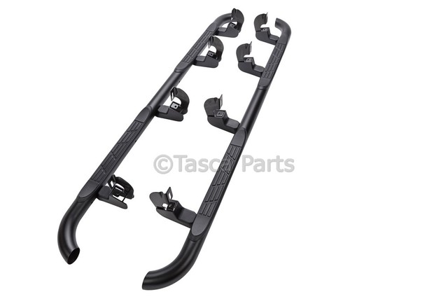 19213586 - Body: Assist Steps, 3in Round Black for Chevrolet: Silverado 1500, Silverado 2500 HD, Silverado 3500 HD | GMC: Sierra 1500, Sierra 2500 HD, Sierra 3500 HD Image