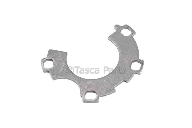 7832311 - Steering: Lock Housing Retainer for Chevrolet: Astro, Beretta, Caprice, Corsica, S10, S10 Blazer | GMC: Jimmy, Jimmy S15, Safari, Sonoma, Syclone, Typhoon | Oldsmobile: Bravada | Pontiac: Grand Prix Image