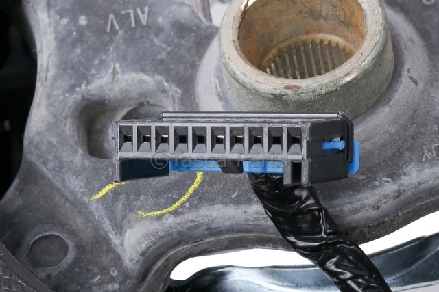 25853088 - Steering: Steering Wheel for Chevrolet: Silverado 1500, Silverado 2500 HD, Silverado 3500 HD, Suburban 1500, Suburban 2500 | GMC: Sierra 1500, Sierra 2500 HD, Sierra 3500 HD, Yukon, Yukon XL 1500, Yukon XL 2500 Image