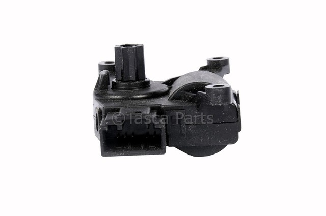 22838102 - HVAC: Actuator for Cadillac: Escalade, Escalade ESV | Chevrolet: Silverado 1500, Silverado 1500 LD, Silverado 2500 HD, Silverado 3500 HD, Suburban, Suburban 3500 HD, Tahoe | GMC: Sierra 1500, Sierra 1500 Limited, Sierra 2500 HD, Sierra 3500 HD, Yukon, Yukon XL Image