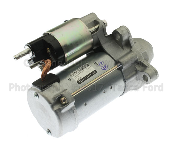 DL3Z11002A - Electrical: Starter for Ford: Crown Victoria, E-150, E-150 Club Wagon, E-150 Econoline, E-150 Econoline Club Wagon, E-250, E-250 Econoline, E-350 Club Wagon, E-350 Econoline Club Wagon, E-350 Super Duty, E-450 Econoline Super Duty, E-450 Super Duty, Expedition, F-150, F-250 Super Duty, F-350 Super Duty, F-450 Super Duty, F-550 Super Duty | Lincoln: Navigator, Town Car | Mercury: Grand Marquis Image
