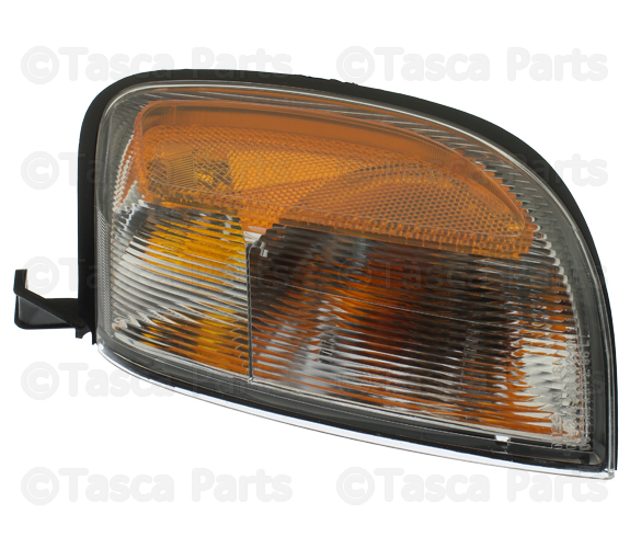 261257Z425 - Electrical: Side Marker Lamp for Nissan Image
