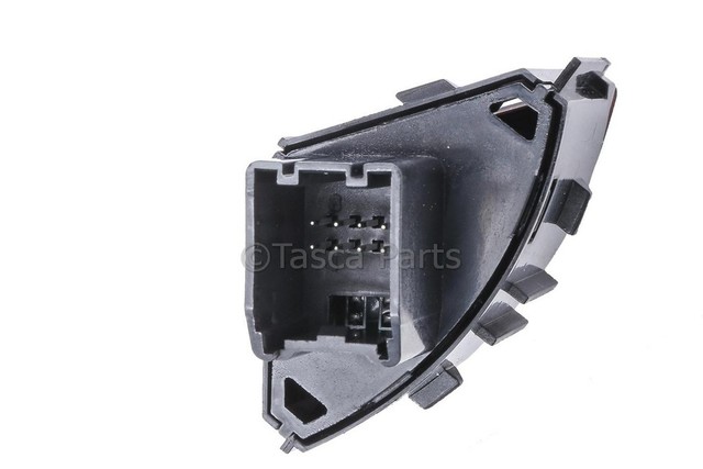 23110408 - Body: Hazard Switch for GM Image