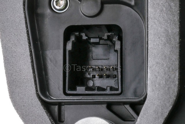 13592280 - Body: Lock for GM Image