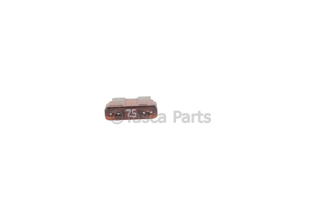 88909761 - Electrical: Fuse for Cadillac: Escalade, Escalade ESV | Chevrolet: Silverado 1500, Silverado 1500 LTD, Silverado 2500 HD, Silverado 3500 HD, Suburban, Tahoe | GMC: Sierra 1500, Sierra 1500 Limited, Sierra 2500 HD, Sierra 3500 HD, Yukon, Yukon XL Image