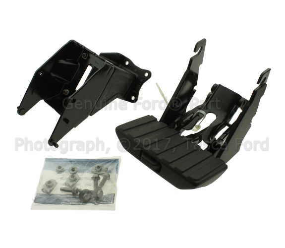 FL3Z1520040M - Exterior: Side Step, Retractable, 5.5 Bed for Ford: F-150 Image