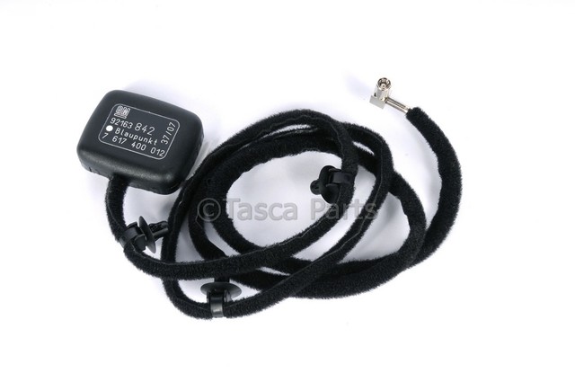 92163842 - Electrical: GPS Antenna for GM Image
