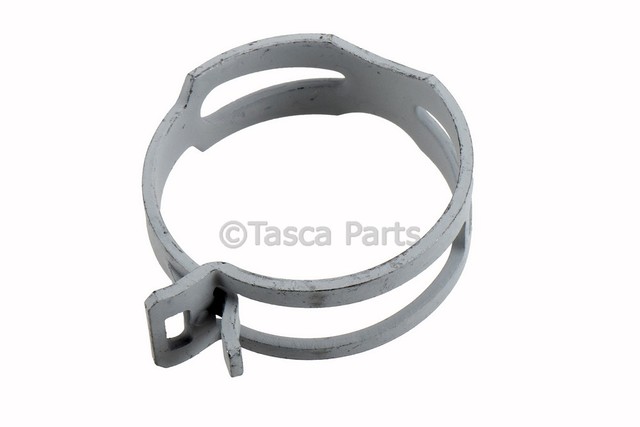 11570393 - Cooling System: Lower Hose Clamp for Buick: Lucerne | Cadillac: DTS, Escalade, Escalade ESV, Escalade EXT, XLR | Chevrolet: Avalanche, Captiva Sport, Colorado, Corvette, Silverado 1500, Silverado 2500 HD, Silverado 3500 HD, SSR, Suburban 1500, Suburban 2500, Tahoe | GMC: Canyon, Sierra 1500, Sierra 2500 HD, Sierra 3500 HD, Yukon, Yukon XL 1500, Yukon XL 2500 | Hummer: H3, H3T | Saturn: Vue Image