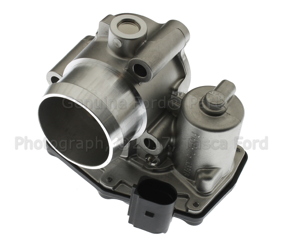 CM5Z9E926D - : Throttle Body for Ford: EcoSport, Fiesta, Focus Image
