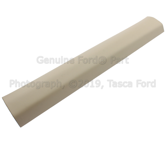 7L1Z7841308BB - Body: Rear Molding for Ford: Expedition | Lincoln: Navigator Image