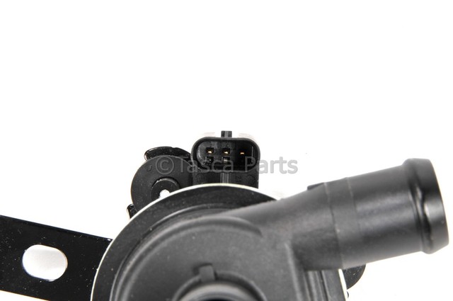 23330961 - Cooling System: Auxiliary Pump for GM Image