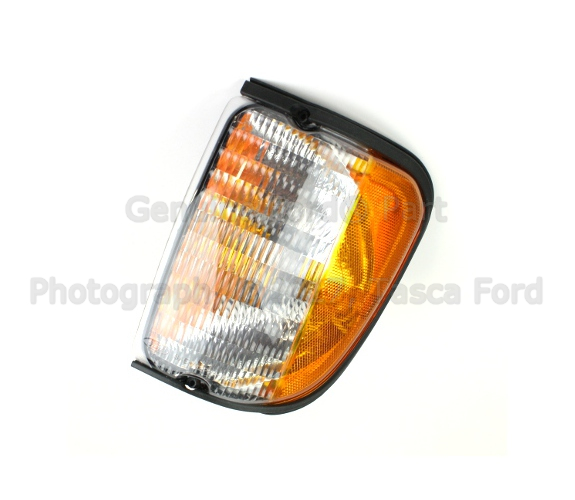 F2UZ13201A - Electrical: Park Lamp for Ford: E-150 Econoline, E-150 Econoline Club Wagon, E-250 Econoline, E-350 Econoline, E-350 Econoline Club Wagon, E-350 Super Duty, E-450 Econoline Super Duty, Econoline Super Duty Image