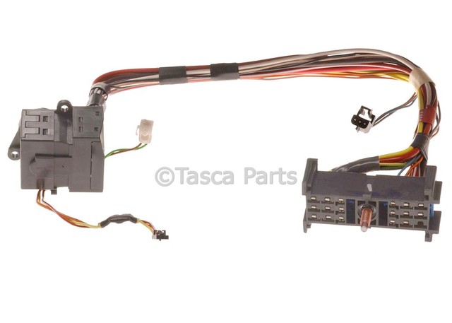 26075995 - Steering: Alarm Switch for Cadillac: Escalade | Chevrolet: C1500, C2500, C3500, C3500HD, K1500 Pickup, K2500 Pickup, K3500 Pickup, Suburban C1500, Suburban C2500, Suburban K1500, Suburban K2500, Tahoe | GMC: C1500 Pickup, C2500 Pickup, C3500 Pickup, C3500HD, K1500 Pickup, K2500 Pickup, K3500 Pickup, Suburban C1500, Suburban C2500, Suburban K1500, Suburban K2500, Yukon, Yukon XL 1500, Yukon XL 2500 Image