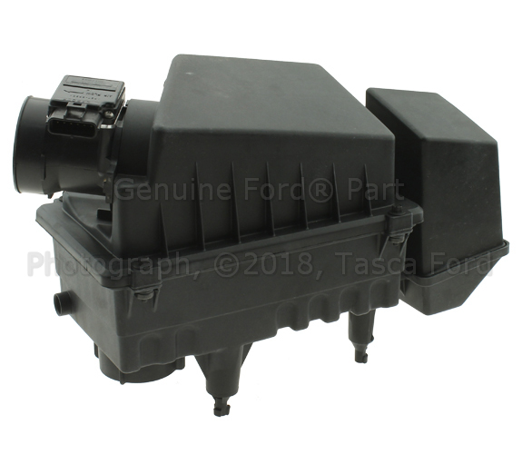 AU2Z9600GRM - Air &amp; Fuel Delivery: Air Filter And Housing Assembly for FORD Image
