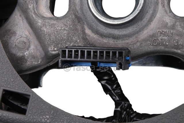 25853063 - : Dark Titanium Steering Wheel for GM Image