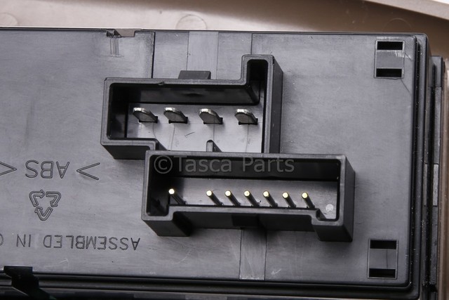 15204660 - Body: Switch Assembly for Chevrolet: Trailblazer, Trailblazer EXT Image