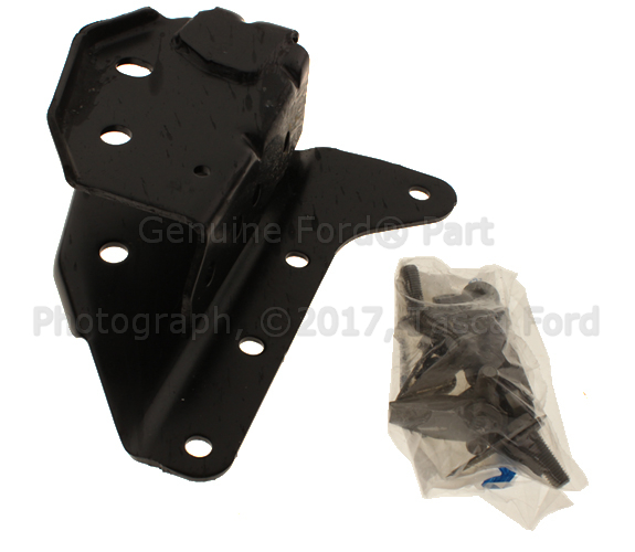 BC3Z3B095B - Suspension: Bracket for Ford: F-250 Super Duty, F-350 Super Duty, F-450 Super Duty Image