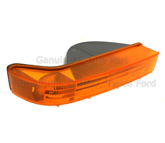 F5TZ13200AB - Electrical: Park/Turn Lamp for Ford: Bronco, F-150, F-250, F-250 HD, F-350, F-Super Duty Image