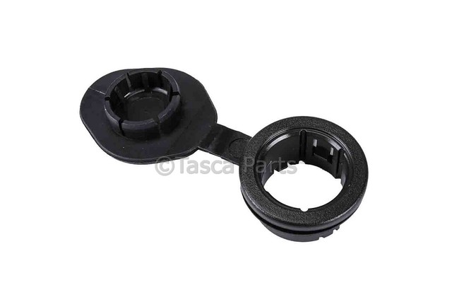 15173672 - Body: Retainer for Buick: Rainier | Chevrolet: Trailblazer, Trailblazer EXT | GMC: Envoy, Envoy XL, Envoy XUV | Oldsmobile: Bravada Image