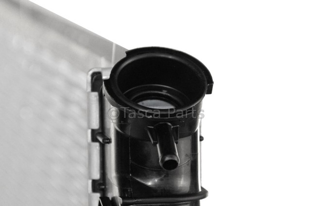 52493121 - Cooling System: Radiator for Buick: LeSabre, Park Avenue, Reatta, Riviera | Oldsmobile: 88, 98, Toronado | Pontiac: Bonneville Image