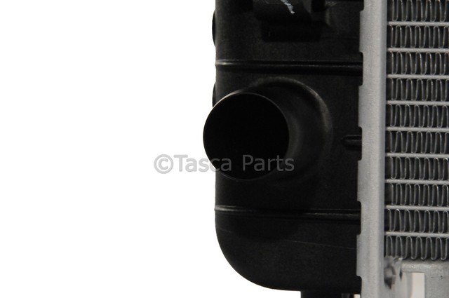 2006-2011 GM Radiator 25769584 | TascaParts.com