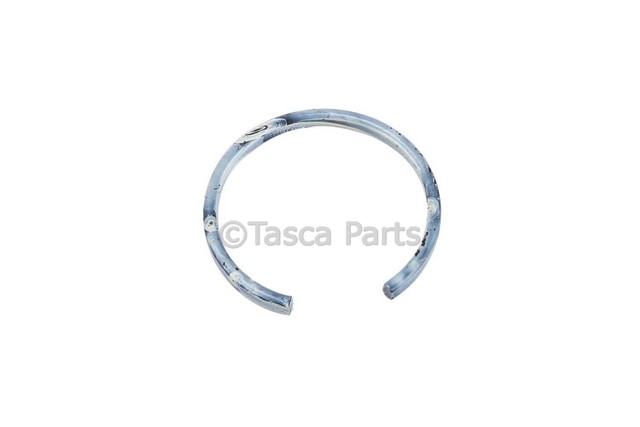 14041989 - Suspension: Axle Assembly Snap Ring for Buick: Rainier | Chevrolet: Astro, Blazer, S10, S10 Blazer, Trailblazer, Trailblazer EXT | GMC: Envoy, Envoy XL, Envoy XUV, Jimmy, S15, Safari, Sonoma, Typhoon | Oldsmobile: Bravada Image