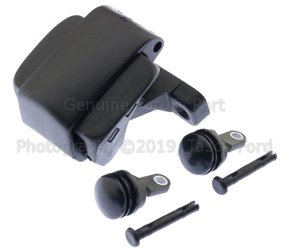 F2UZ1527158B - Body: Latch for Ford: E-150, E-150 Club Wagon, E-150 Econoline, E-150 Econoline Club Wagon, E-250, E-250 Econoline, E-350 Club Wagon, E-350 Econoline, E-350 Econoline Club Wagon, E-350 Super Duty, E-450 Econoline Super Duty, E-450 Super Duty, Econoline Super Duty Image