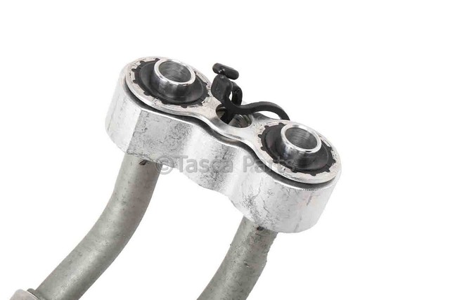 15194579 - Cooling System: Hose for Chevrolet: Blazer, S10 | GMC: Jimmy, Sonoma | Oldsmobile: Bravada Image