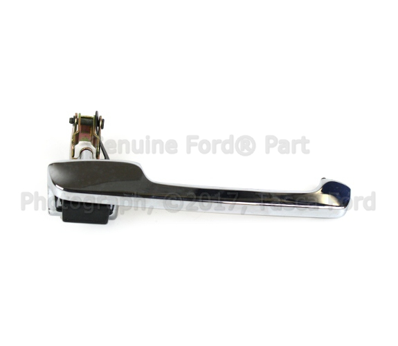 E7TZ1522404A - Body: Handle, Outside for Ford: Bronco, F-150, F-250, F-250 HD, F-350, F-Super Duty Image
