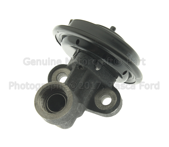 XC2Z9D475AB - Emission System: Egr Valve for Ford: E-150, E-150 Club Wagon, E-150 Econoline, E-150 Econoline Club Wagon, E-250, E-250 Econoline, E-350 Club Wagon, E-350 Econoline Club Wagon, E-350 Super Duty, E-450 Econoline Super Duty, E-450 Super Duty, Expedition, Explorer Sport, Explorer Sport Trac, F-150, F-150 Heritage, F-250, Ranger | Lincoln: Mark VIII Image