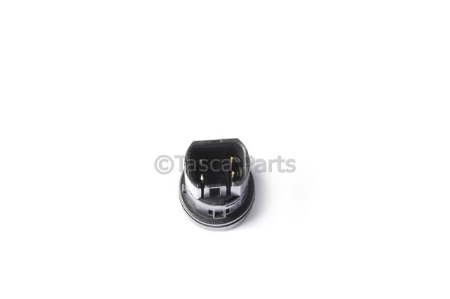 15859939 - Body: Tract Control Switch for GM Image