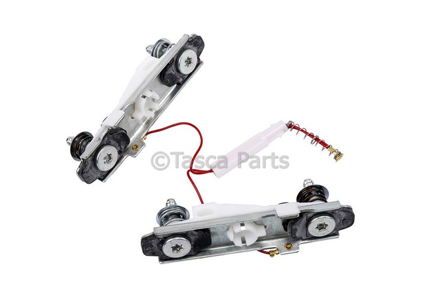 16821883 - Steering: Horn Contact for Buick: Rainier | Cadillac: Escalade ESV | Chevrolet: Express 1500, Express 2500, Express 3500, Silverado 1500, Silverado 1500 Classic, Silverado 1500 HD, Silverado 1500 HD Classic, Silverado 2500, Silverado 2500 HD, Silverado 2500 HD Classic, Silverado 3500, Silverado 3500 Classic, Silverado 3500 HD, SSR, Suburban 1500, Suburban 2500, Trailblazer, Trailblazer EXT | GMC: Envoy, Envoy XL, Envoy XUV, Savana 1500, Savana 2500, Savana 3500, Sierra 1500, Sierra 1500 Classic, Sierra 1500 HD, Sierra 1500 HD Classic, Sierra 2500, Sierra 2500 HD, Sierra 2500 HD Classic, Sierra 3500, Sierra 3500 Classic, Sierra 3500 HD, Yukon XL 1500, Yukon XL 2500 | Hummer: H2 | Oldsmobile: Bravada Image