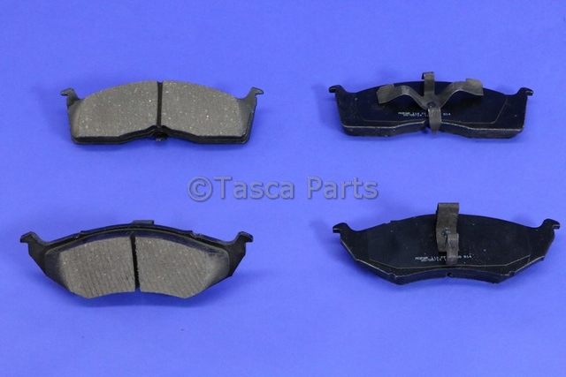 V1013438AC - : FRONT DISC BRAKE PAD KIT for Dodge: Neon Image
