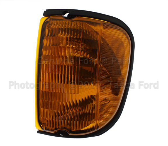 5C2Z13201AA - Electrical: Park Lamp for Ford: E-150, E-150 Club Wagon, E-250, E-350 Club Wagon, E-350 Super Duty, E-450 Super Duty Image