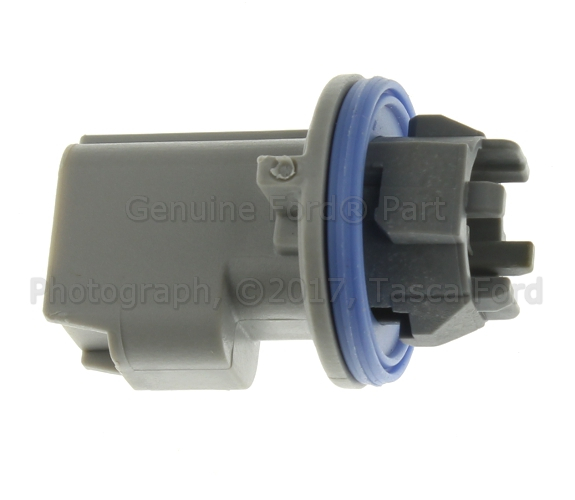 AL8Z13411B - Electrical: Socket for Ford: E-150, E-150 Club Wagon, E-250, E-350 Club Wagon, E-350 Super Duty, E-450 Super Duty, E-Transit, Escape, Expedition, Explorer, Explorer Sport Trac, F-150, F-150 Lightning, F-250 Super Duty, F-350 Super Duty, F-450 Super Duty, Fiesta, Focus, Freestyle, Fusion, Police Interceptor Sedan, Police Responder Hybrid, Ranger, Special Service Police Sedan, SSV Plug-In Hybrid, Taurus, Taurus X, Transit-150, Transit-250, Transit-350, Transit-350 HD | Lincoln: LS, Mark LT, MKX, Navigator, Town Car | Mercury: Mariner Image