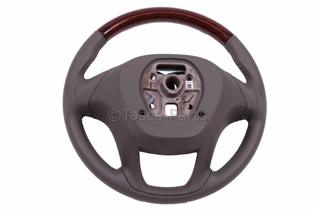 22846346 - Steering: Steering Wheel for Buick: LaCrosse Image